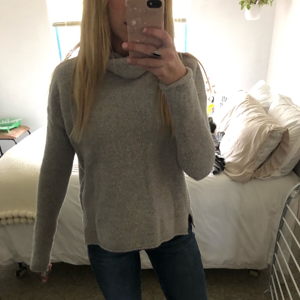Athleta turtleneck sweater